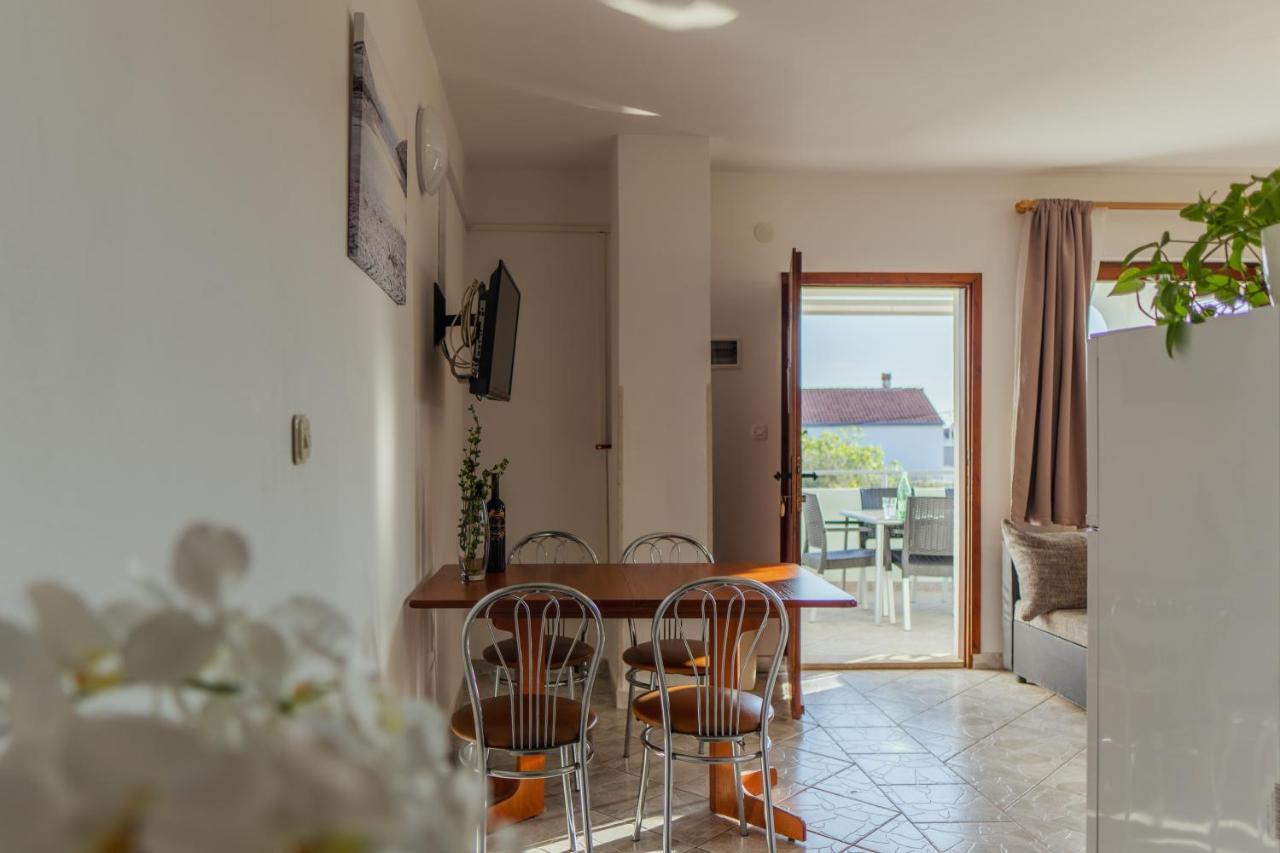Apartmani Jaman Vrsi Eksteriør bilde