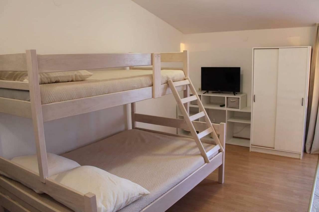 Apartmani Jaman Vrsi Eksteriør bilde